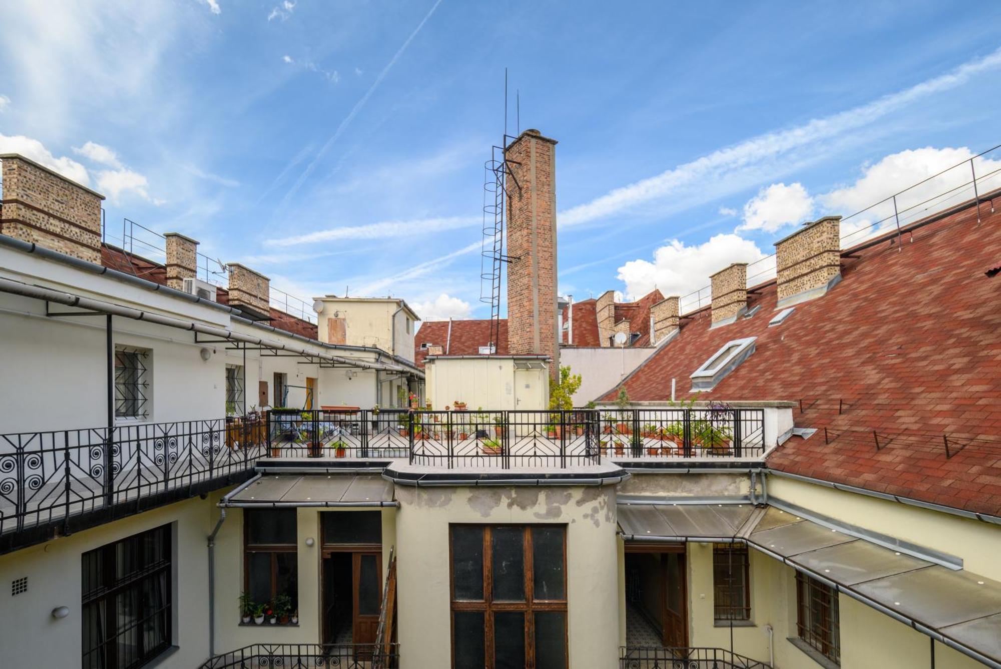 Parlament Apartmant Budapeste Exterior foto